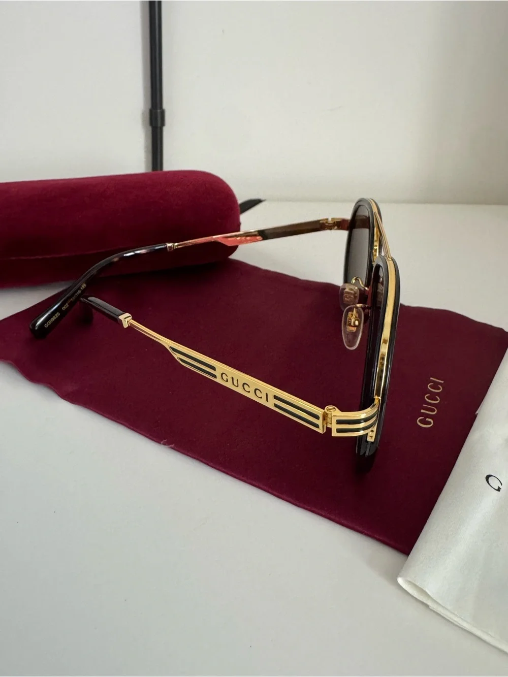 NEW Gucci GG0982S Aviator Sunglasses, Black with Gold Accents